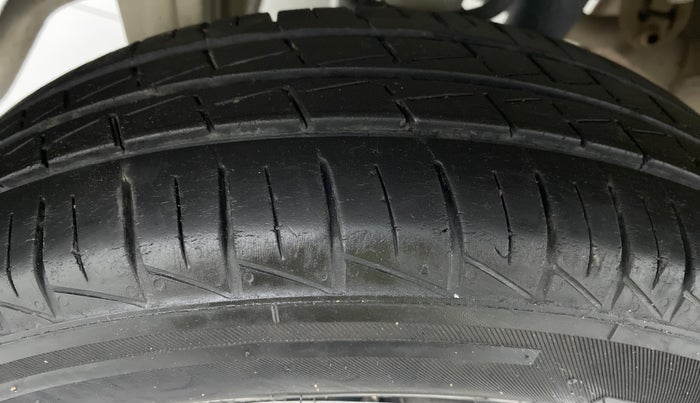 2020 Maruti Alto VXI, Petrol, Manual, 18,344 km, Right Rear Tyre Tread