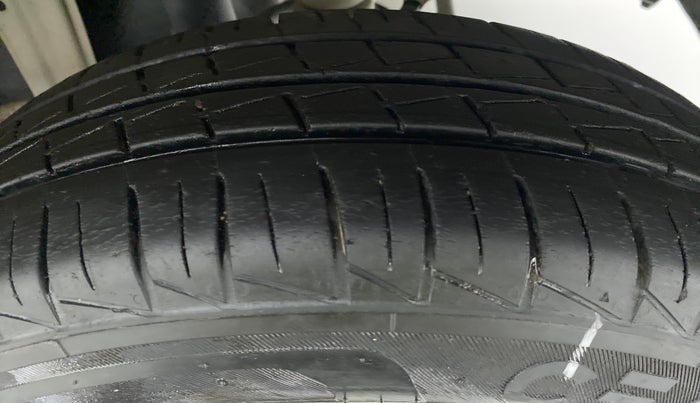 2020 Maruti Alto VXI, Petrol, Manual, 18,344 km, Left Rear Tyre Tread