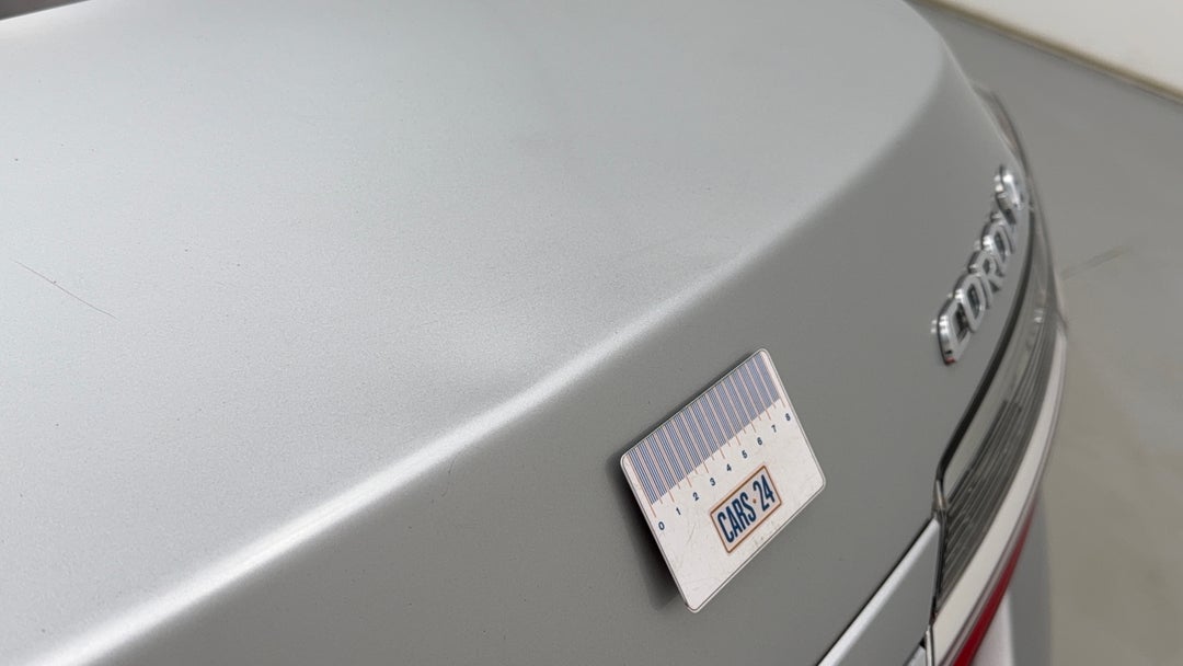 Boot / Tailgate Boot Lid Dent