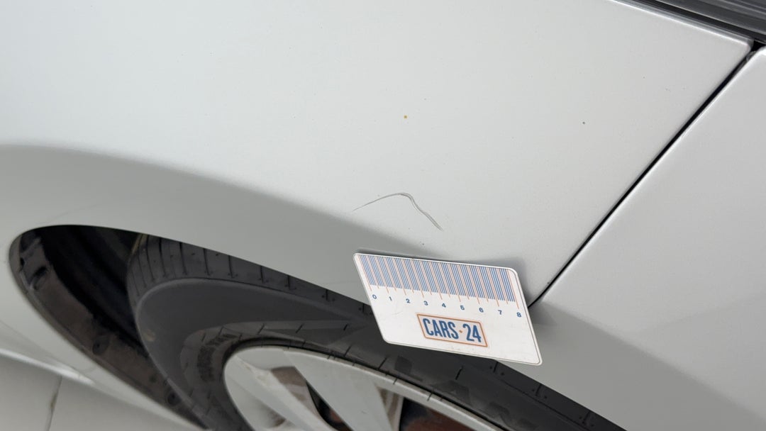 Quarter Panel Front RHS Guard Scratch