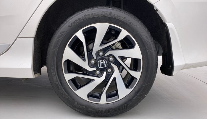 2019 Honda Civic 1.8L I-VTEC VX CVT, Petrol, Automatic, 9,957 km, Left Rear Wheel