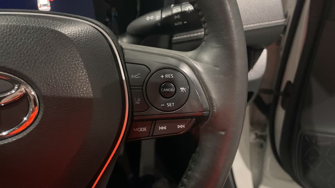 2019 Toyota RAV4 Cruiser (AWD) Hybrid, Automatic, 39377 km, Cruise Control