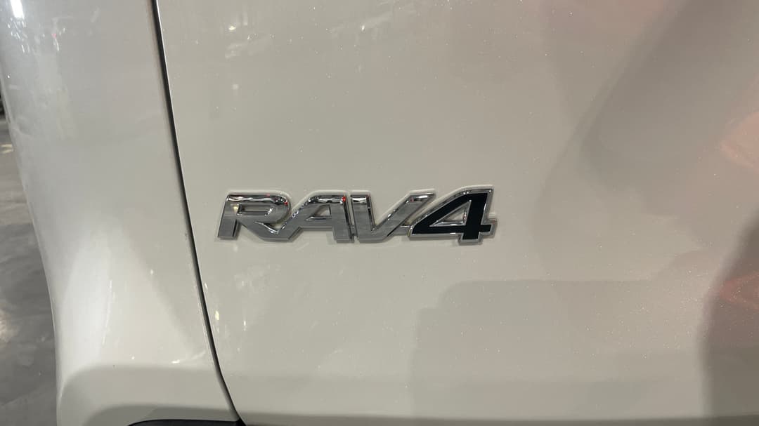 2019 Toyota RAV4 Cruiser (AWD) Hybrid, Automatic, 39377 km, Badge (Boot Left Side)