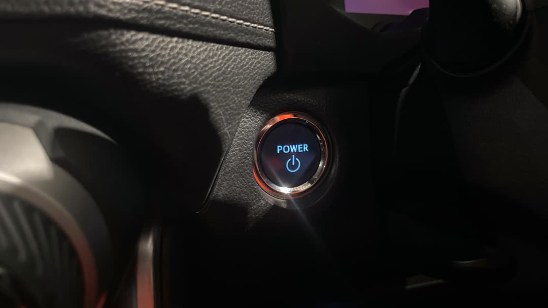 2019 Toyota RAV4 Cruiser (AWD) Hybrid, Automatic, 39377 km, Keyless / Button Start