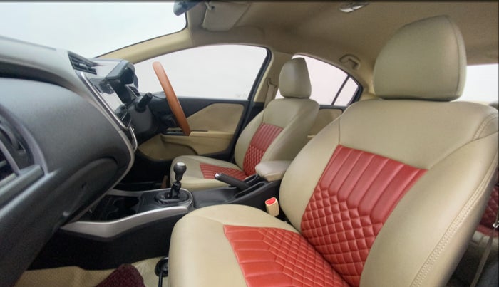 2017 Honda City 1.5L I-VTEC V MT, Petrol, Manual, 61,279 km, Right Side Front Door Cabin