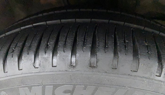 2017 Honda City 1.5L I-VTEC V MT, Petrol, Manual, 61,419 km, Right Front Tyre Tread