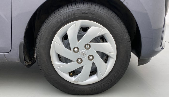 2019 Hyundai NEW SANTRO SPORTZ MT, Petrol, Manual, 17,177 km, Right Front Wheel