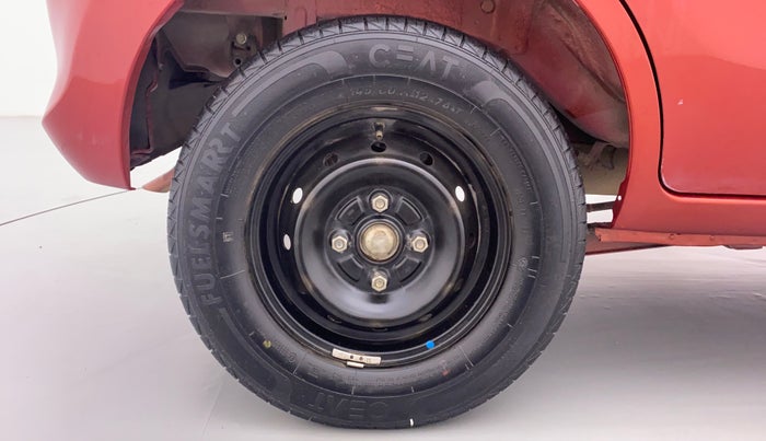 2019 Maruti Alto VXI, Petrol, Manual, 29,268 km, Right Rear Wheel