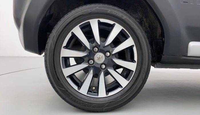 2014 Toyota Etios CROSS 1.5 V, Petrol, Manual, 80,847 km, Right Rear Wheel