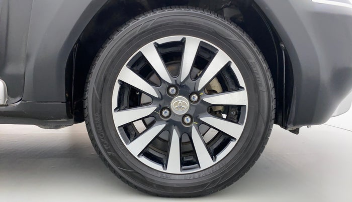2014 Toyota Etios CROSS 1.5 V, Petrol, Manual, 80,847 km, Right Front Wheel
