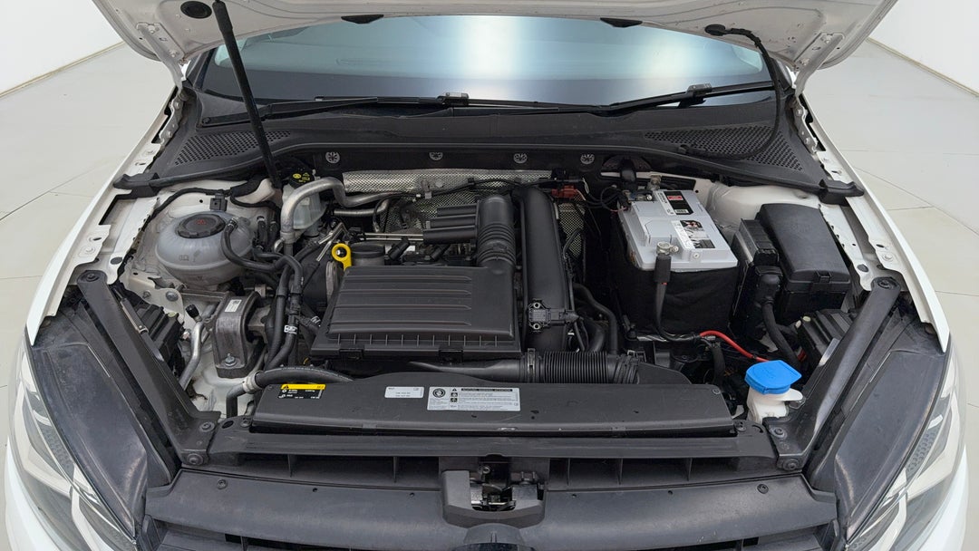 Open Bonnet (Engine)