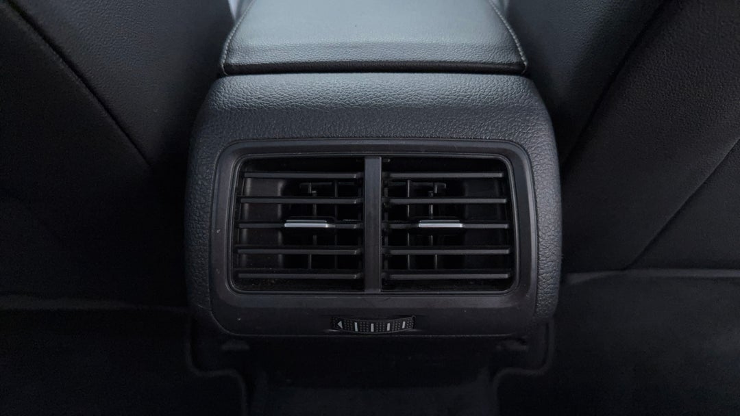 Rear A/C Vent