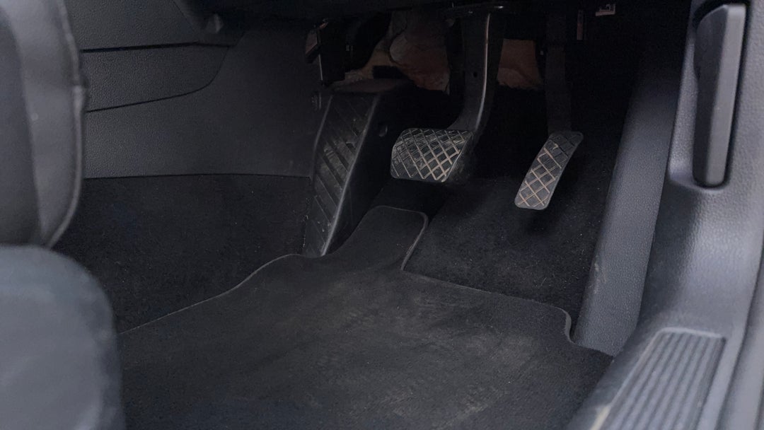 Pedals and Footmat