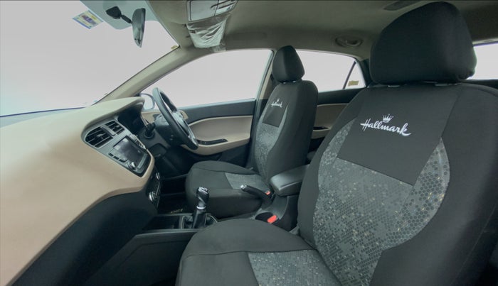 2018 Hyundai Elite i20 ASTA 1.4 CRDI, Diesel, Manual, 40,072 km, Right Side Front Door Cabin View