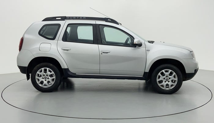2016 Renault Duster RXL PETROL 104, Petrol, Manual, 27,083 km, Right Side View