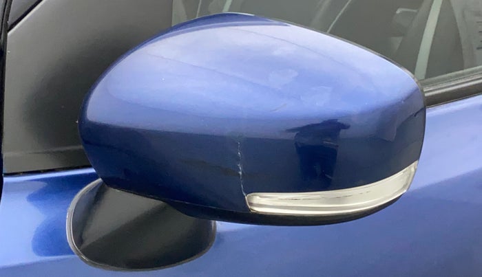2018 Maruti Baleno DELTA CVT PETROL 1.2, Petrol, Automatic, 94,416 km, Left rear-view mirror - Cover has minor damage