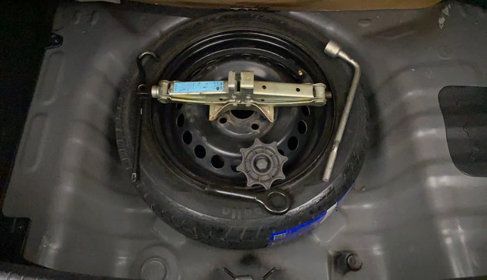2017 Hyundai Grand i10 SPORTZ (O) 1.2 KAPPA VTVT, Petrol, Manual, 75,841 km, Spare Tyre