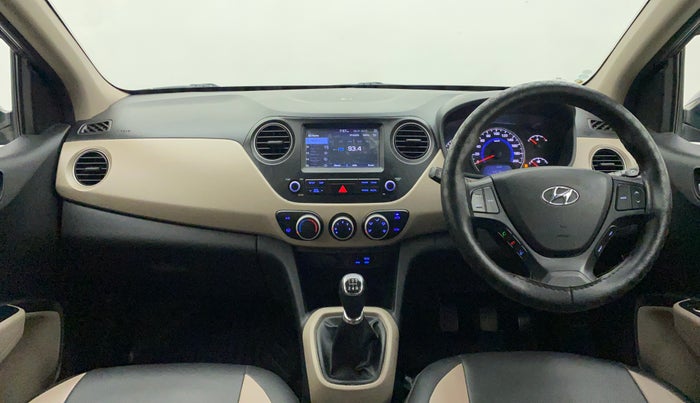 2017 Hyundai Grand i10 SPORTZ (O) 1.2 KAPPA VTVT, Petrol, Manual, 75,841 km, Dashboard