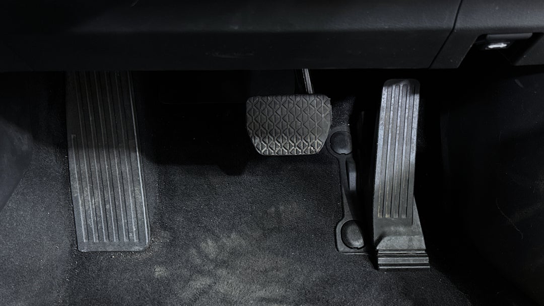 2020 Mazda CX-30 G20 Pure (FWD), Automatic, 121396 km, Pedals and Footmat