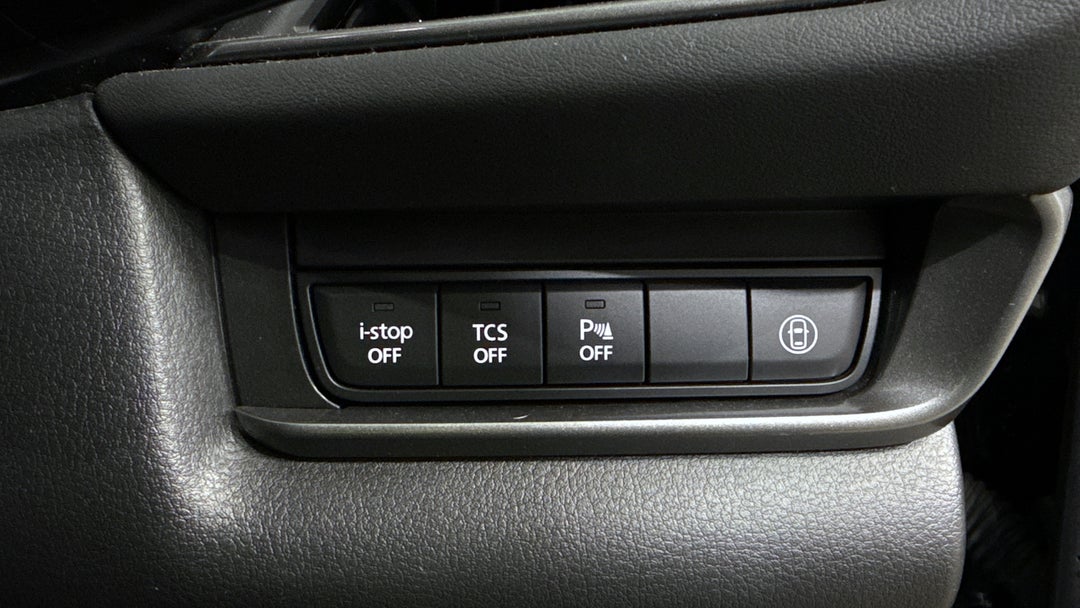 2020 Mazda CX-30 G20 Pure (FWD), Automatic, 121396 km, Utility Switches/Buttons