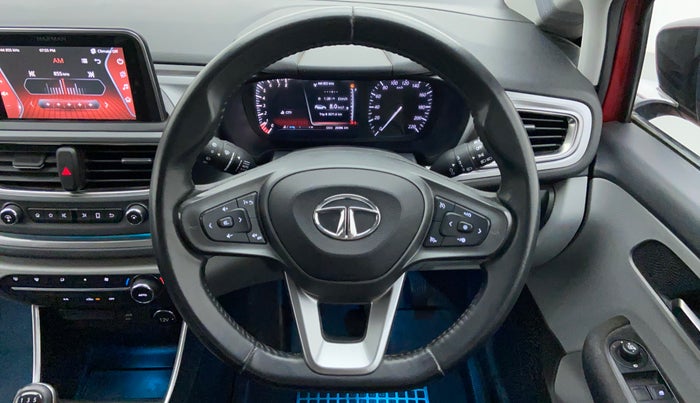 2020 Tata ALTROZ XZ 1.2, Petrol, Manual, 20,618 km, Steering Wheel Close Up