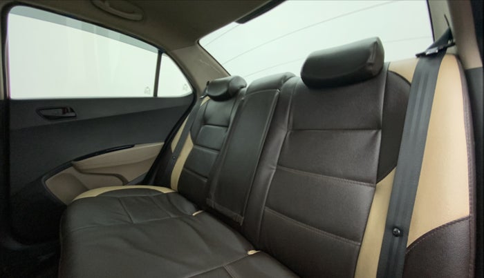2018 Hyundai Xcent E PLUS, Petrol, Manual, 36,918 km, Right Side Rear Door Cabin