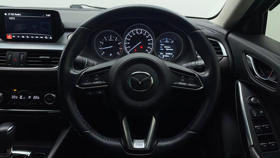 2017 Mazda 6 Touring, Automatic, 101384 km, Steering Wheel Close-up