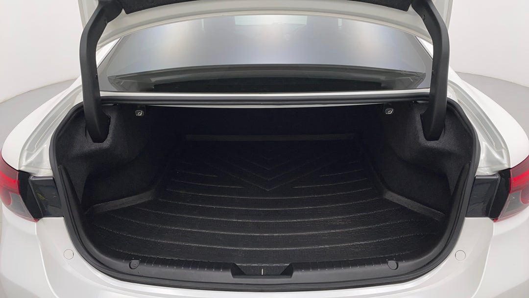 2017 Mazda 6 Touring, Automatic, 101384 km, Boot Inside View