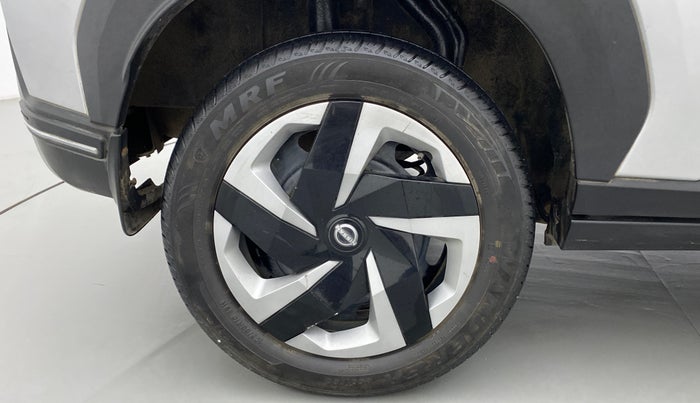 2021 Nissan MAGNITE XE, Petrol, Manual, 33,921 km, Right Rear Wheel