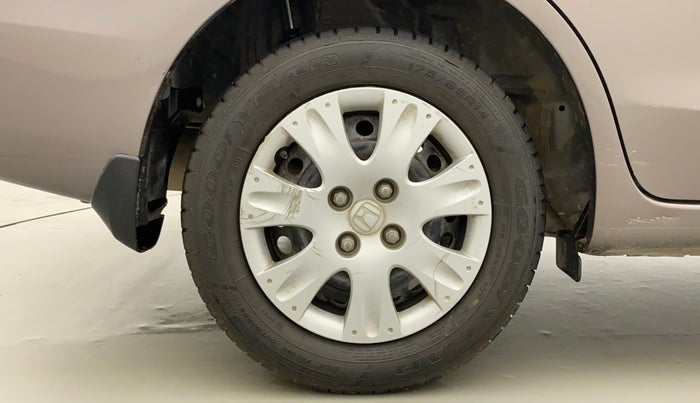 2013 Honda Amaze 1.2L I-VTEC S AT, Petrol, Automatic, 48,797 km, Right Rear Wheel
