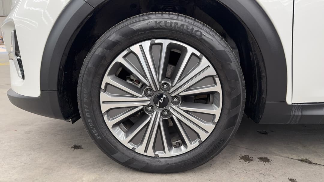 2022 Kia Niro Hev S (hybrid), Automatic, 66638 km, Left Front Wheel