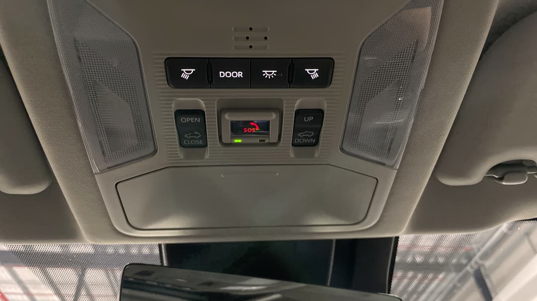 2024 Toyota RAV4 Cruiser (AWD) Hybrid, Automatic, 37498 km, On-Roof Controls/Sunglass holder