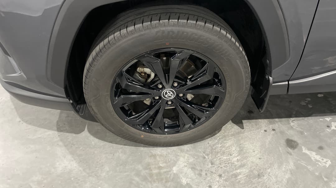 2024 Toyota RAV4 Cruiser (AWD) Hybrid, Automatic, 37498 km, Left Front Wheel