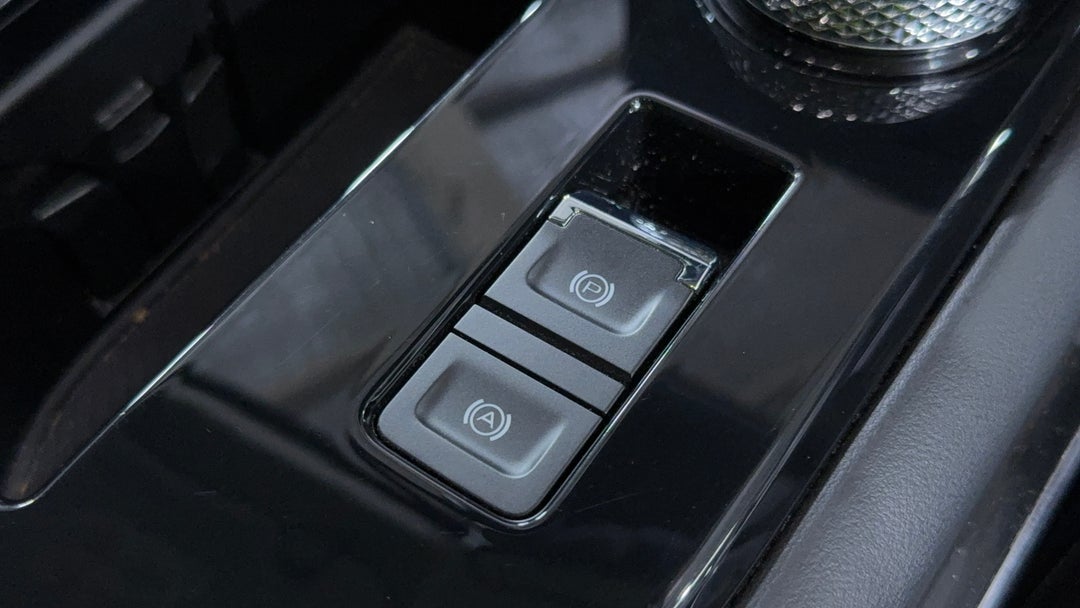 2022 GWM Haval H6 Vanta Awd, Automatic, 93430 km, Handbrake