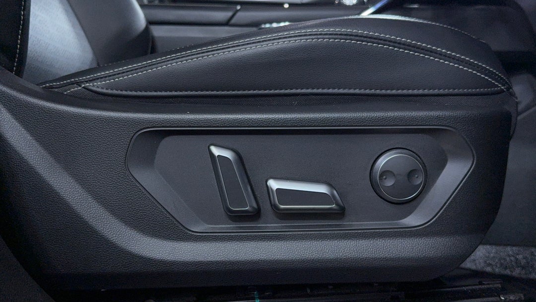 2022 GWM Haval H6 Vanta Awd, Automatic, 93430 km, Drivers Side Adjustment Panel