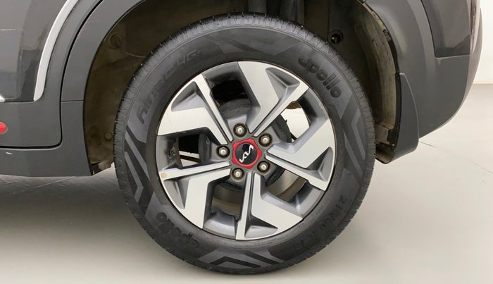 2022 KIA SONET GTX PLUS 1.5, Diesel, Manual, 23,386 km, Left Rear Wheel