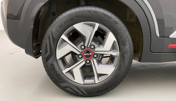 2022 KIA SONET GTX PLUS 1.5, Diesel, Manual, 23,386 km, Right Rear Wheel