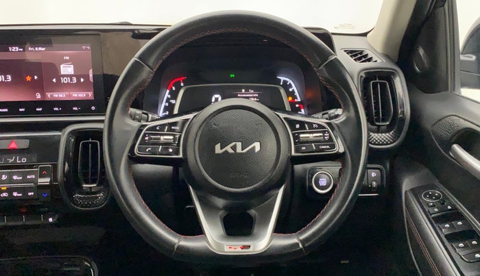 2022 KIA SONET GTX PLUS 1.5, Diesel, Manual, 23,386 km, Steering Wheel Close Up