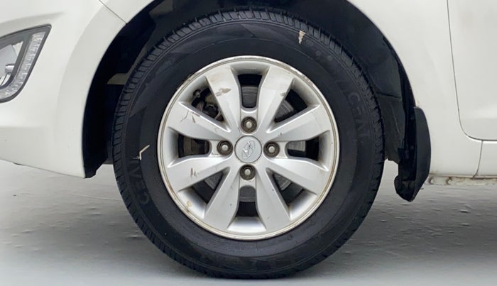 2014 Hyundai i20 SPORTZ 1.2 VTVT, Petrol, Manual, 73,520 km, Left Front Wheel