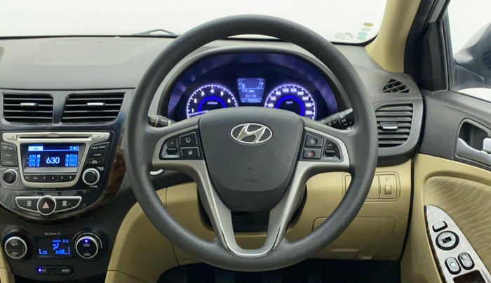 2015 Hyundai Verna FLUIDIC 4S 1.6 VTVT S(O), Petrol, Manual, 78,353 km, Steering Wheel Close Up