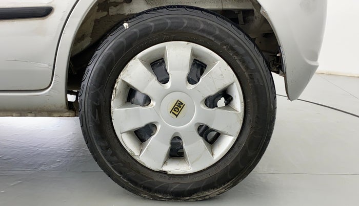 2010 Maruti Zen Estilo VXI, Petrol, Manual, 34,903 km, Left Rear Wheel
