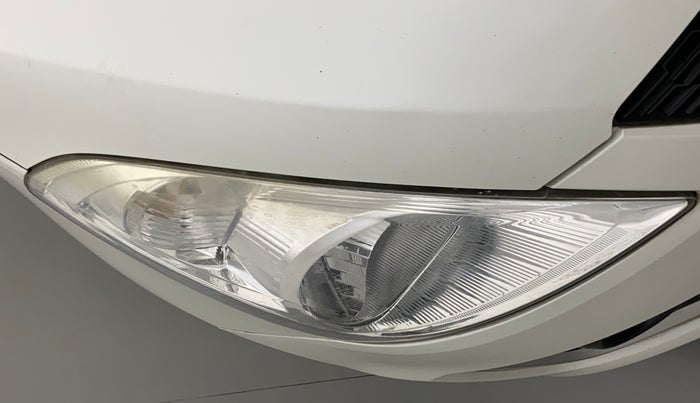 2015 Maruti Swift VXI, Petrol, Manual, 85,556 km, Right headlight - Faded