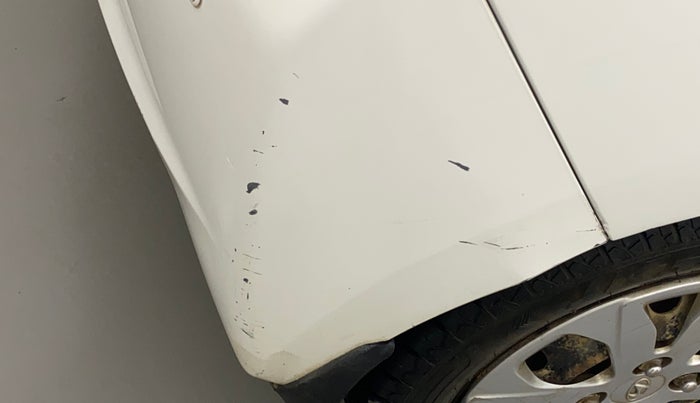 2017 Hyundai Eon MAGNA +, Petrol, Manual, 76,570 km, Rear bumper - Paint is slightly damaged