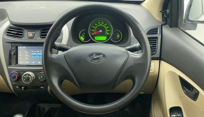 2017 Hyundai Eon MAGNA +, Petrol, Manual, 76,570 km, Steering Wheel Close Up