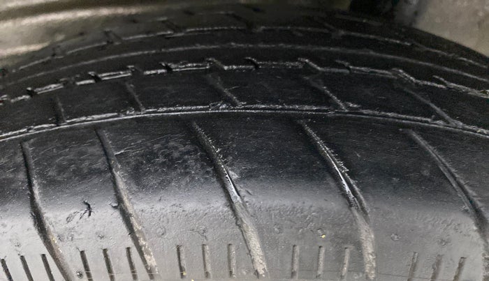 2019 Maruti New Wagon-R LXI CNG 1.0 L, CNG, Manual, 48,406 km, Left Rear Tyre Tread