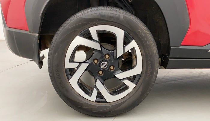 2021 Nissan MAGNITE XV PREMIUM DUAL TONE, Petrol, Manual, 24,085 km, Right Rear Wheel