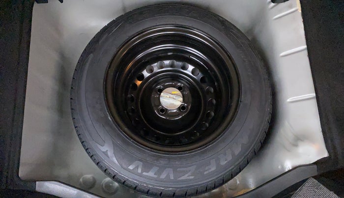 2015 Honda Jazz 1.2 V MT, Petrol, Manual, 55,247 km, Spare Tyre