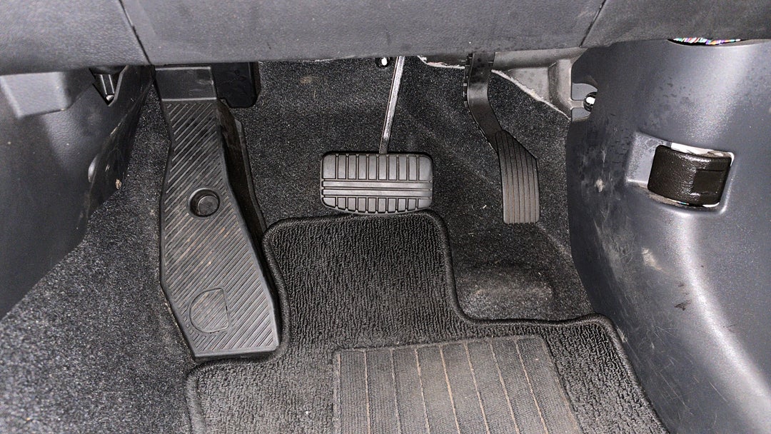 Pedals and Footmat