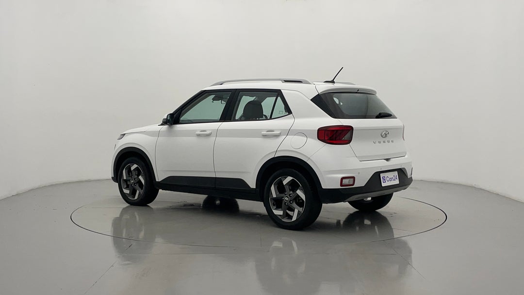 Left Back Diagonal (45- Degree) View