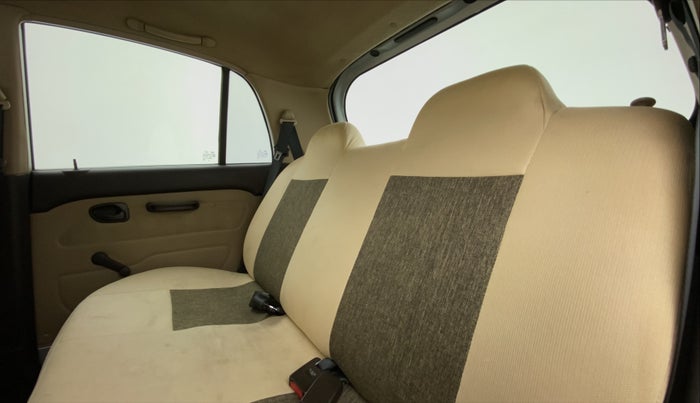 2010 Hyundai Santro Xing GLS, Petrol, Manual, 87,357 km, Right Side Rear Door Cabin